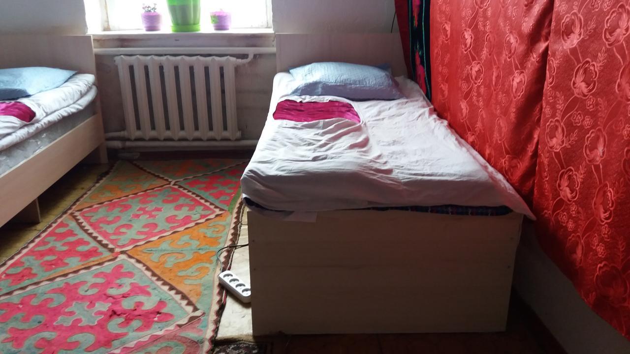 Happy Hostel In Kochkor Zewnętrze zdjęcie