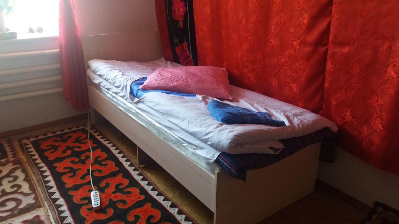Happy Hostel In Kochkor Zewnętrze zdjęcie